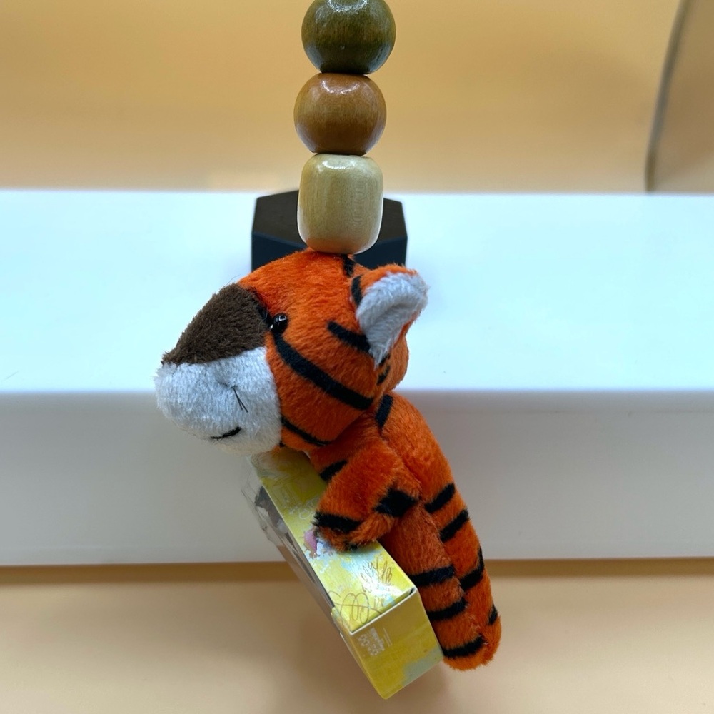 Tiger Beast Keychain - Picture 7 of 7